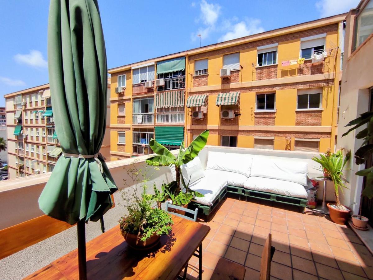 Manuela Nogales Apartments! Malaga Exterior photo